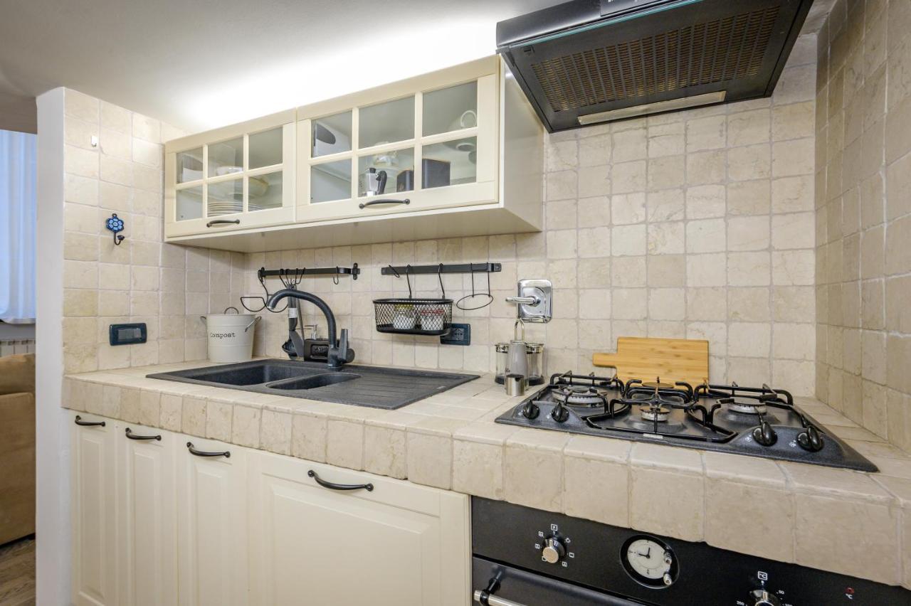 Le Erbe - Genovainrelax Apartment Luaran gambar